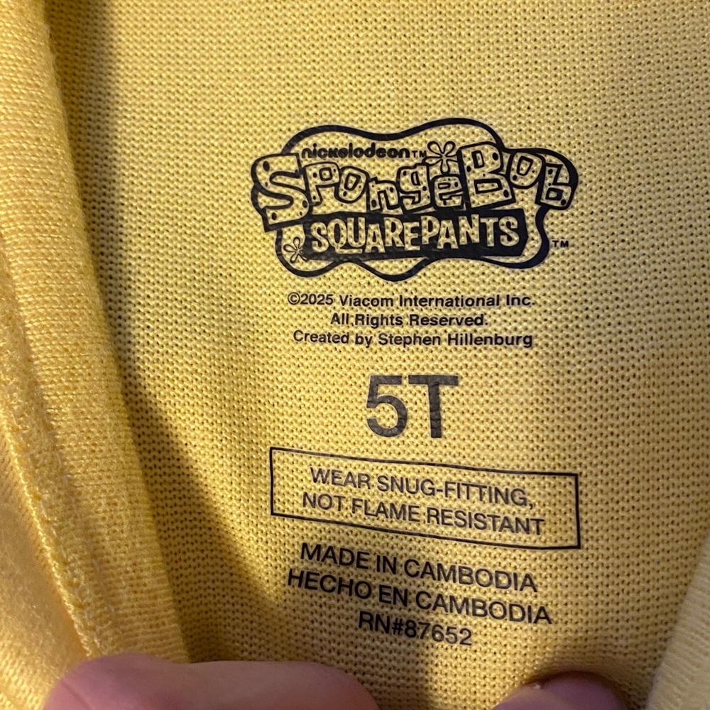Set of Spider Man & Spongebob Kids Pajamas
Selling both together - Picture 3 of 5